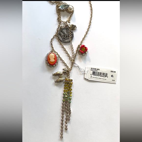 Orecchini A Goccia Cuore Con Pietre Lucite Colorate Orecchini A Goccia Betsey Johnson Con Cuore E Pietre Lucite - Pietre Multicolore, Base Bronzo, Made In USA Orecchini Betsey Johnson - Foto 2